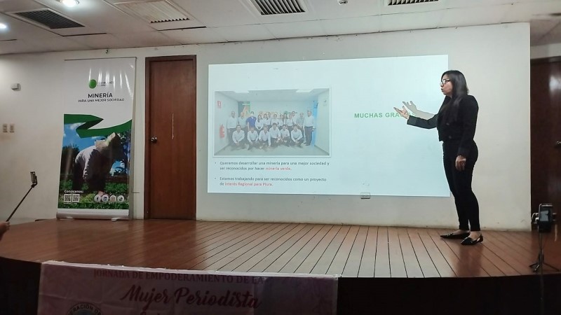 白河铜业应邀出席秘鲁首届女性社会翘楚论坛并颁发主题演讲